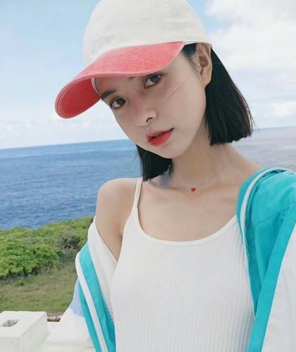 新婚守寡成太后，错撩疯批逃不掉