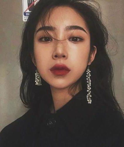 【热文】《离婚夜！她踢开轮椅一舞封神》冉彤穆云初